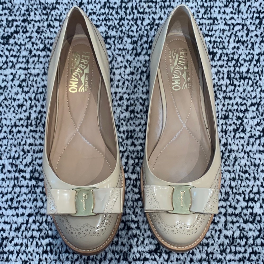 Salvatore Ferragamo Nude Patent Vara Bow Loafers